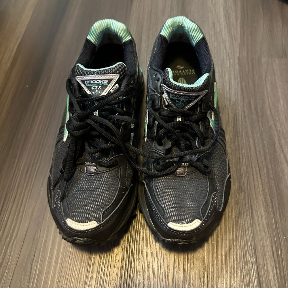 Brooks Adrenaline GTX Running Shoes Women's Size 9 Black Teal Gore Tex ASR